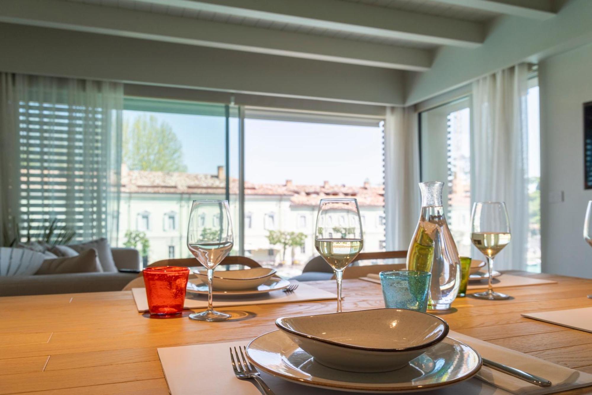 Palazzo Cordigero - Apartments Peschiera del Garda Exterior photo